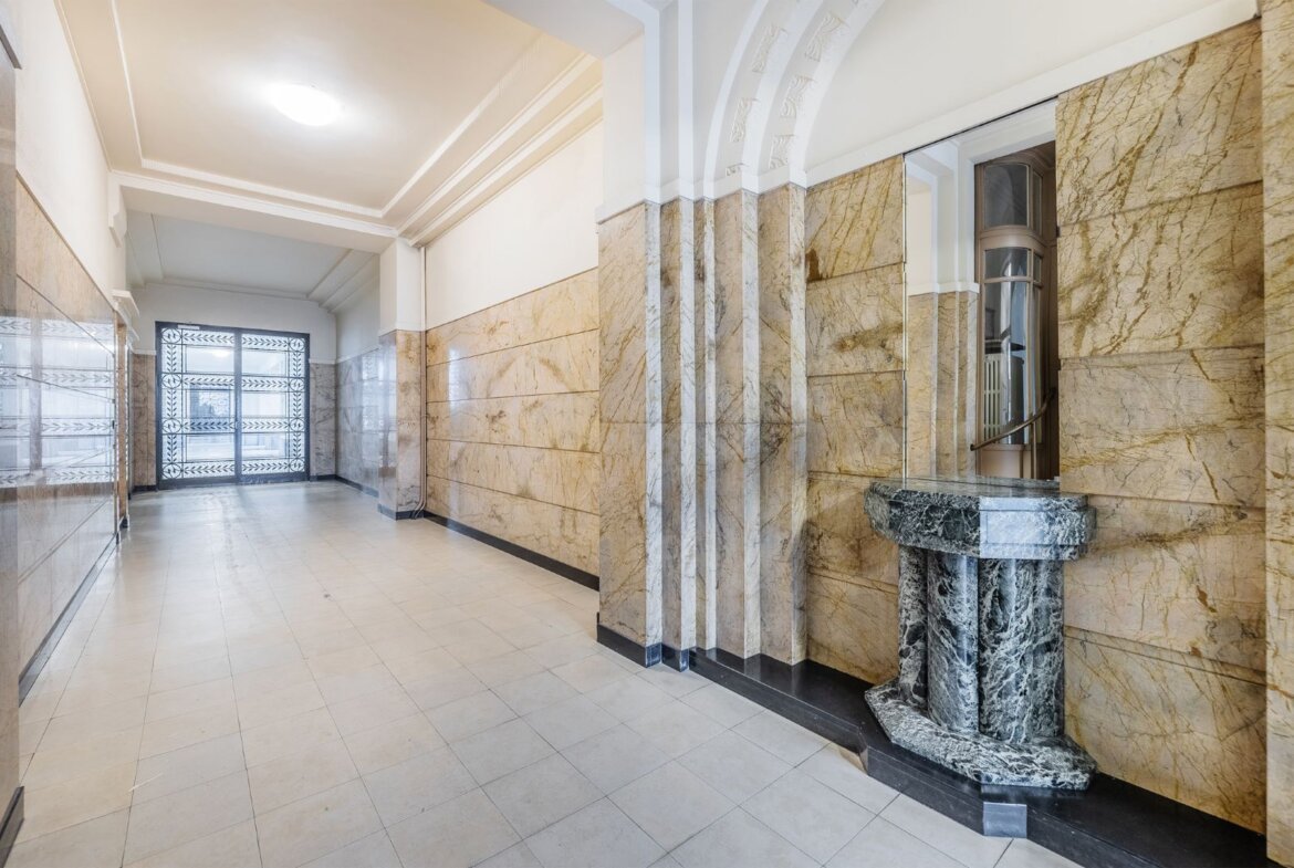 Appartement 2 chambres avec bureau à Avenue Louise – Ixelles