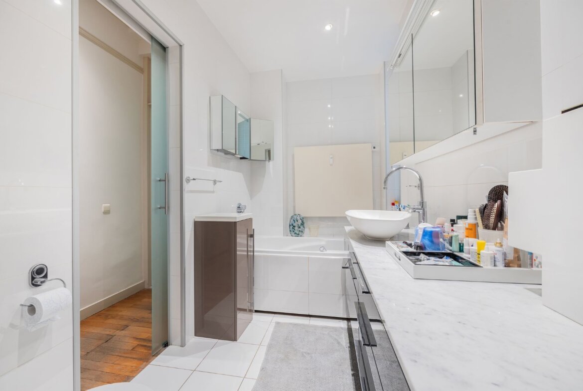 Appartement 2 chambres avec bureau à Avenue Louise – Ixelles