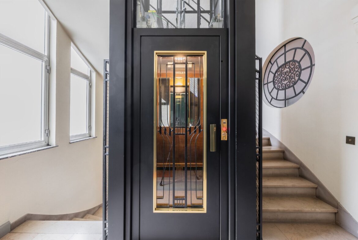 Appartement 2 chambres avec bureau à Avenue Louise – Ixelles