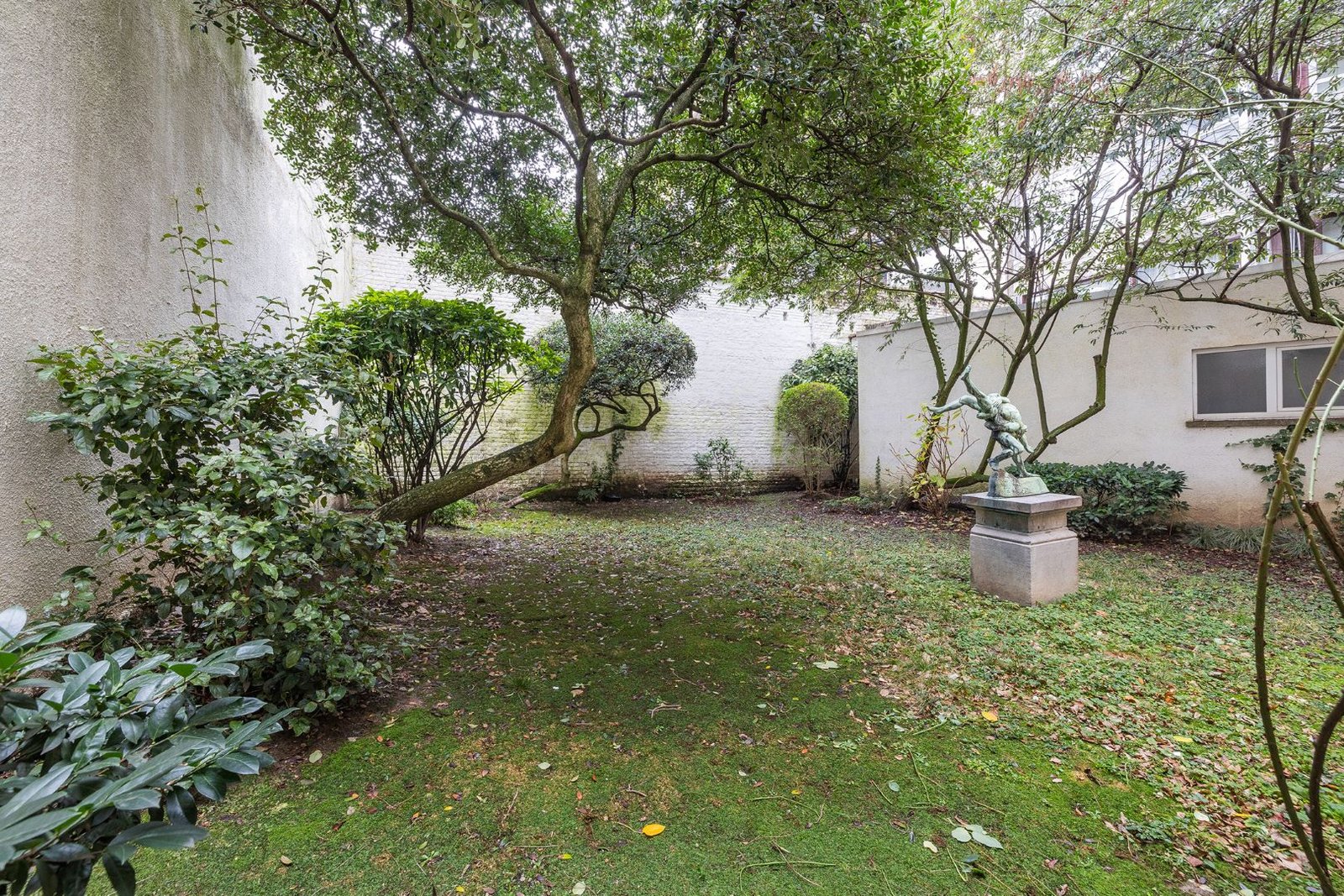 Appartement 2 chambres avec bureau à Avenue Louise – Ixelles