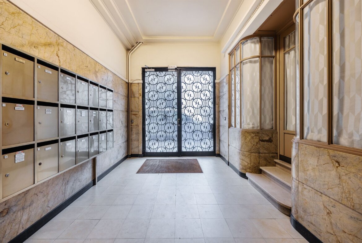 Appartement 2 chambres avec bureau à Avenue Louise – Ixelles