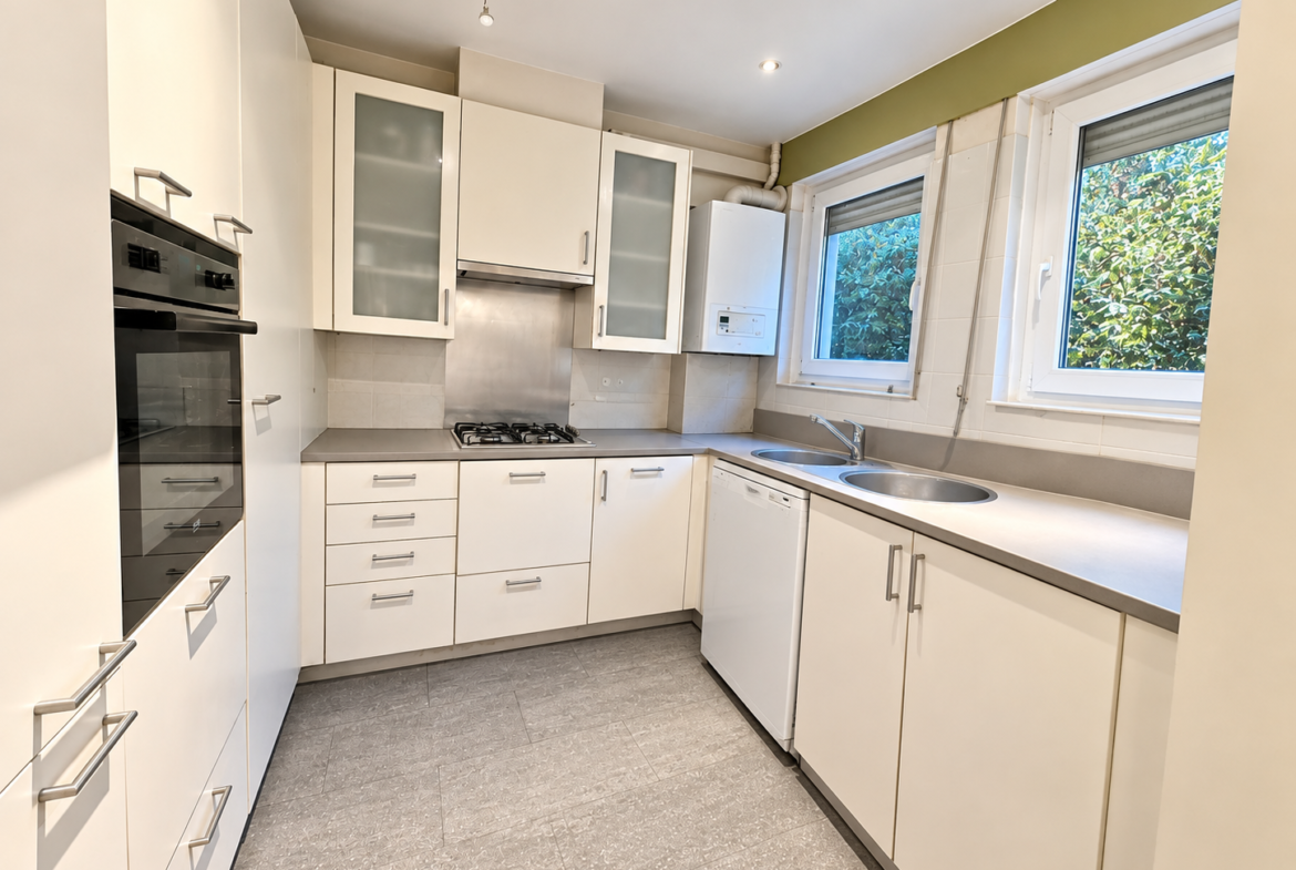 Uccle – Magnifique Rez-de-chaussée 2CH | Jardin Privatif | Terrasse | Cave